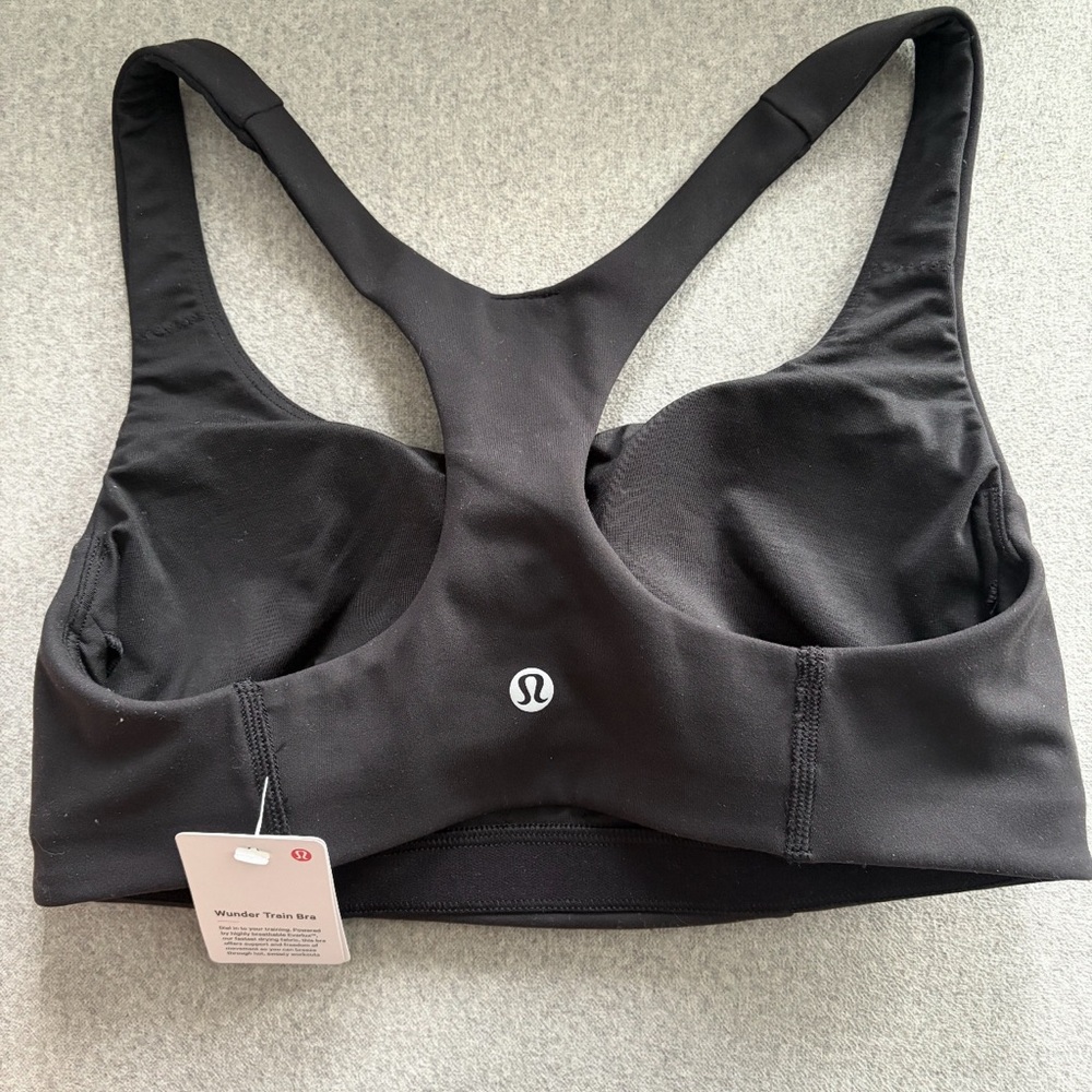 Lululemon NWT Wunder Train Bra Black Women's Sports Bra